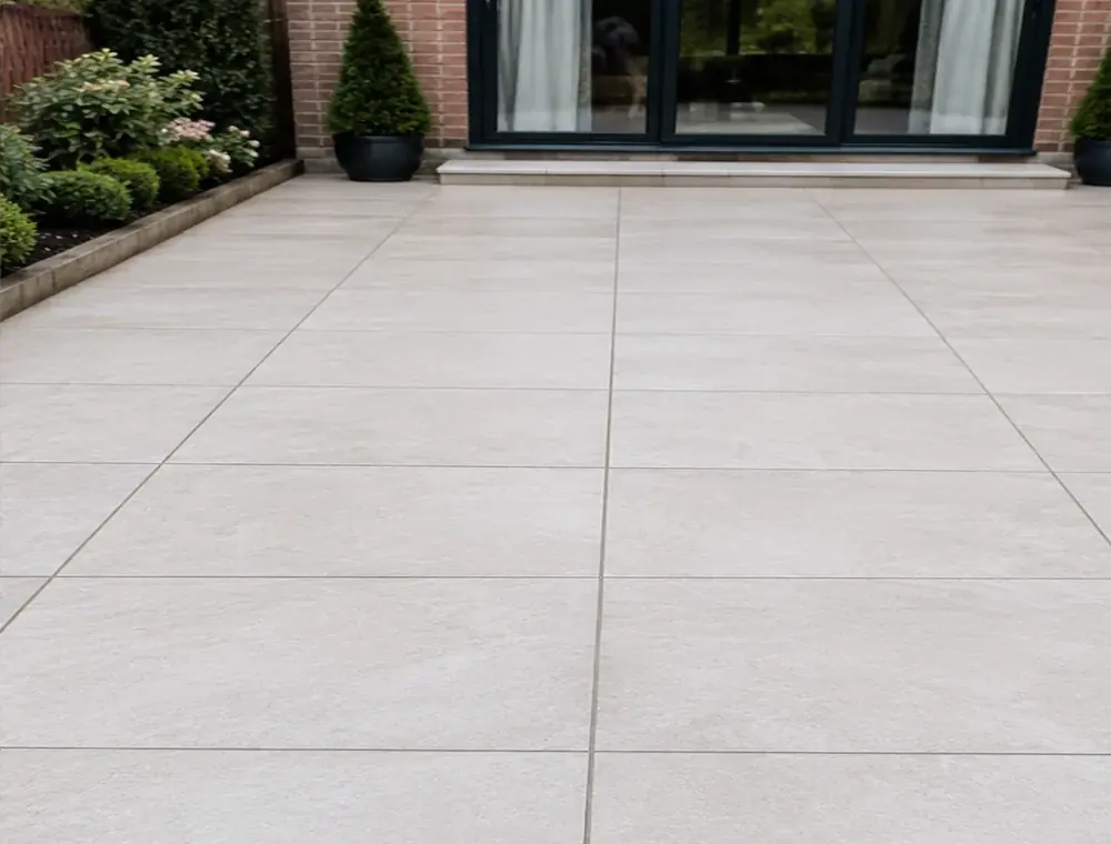 Clean porcelain patio after cleaning